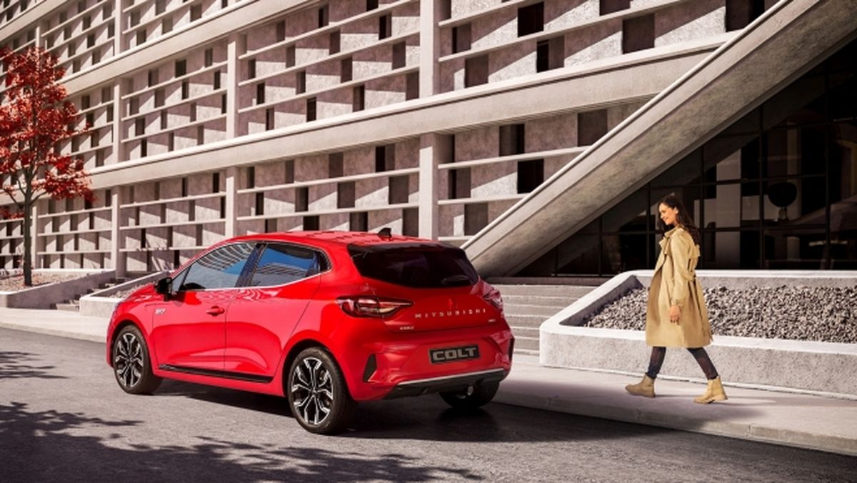 Más allá del parecido exterior, internamente ambas propuestas son similares. Más allá del parecido exterior, internamente ambas propuestas son similares.