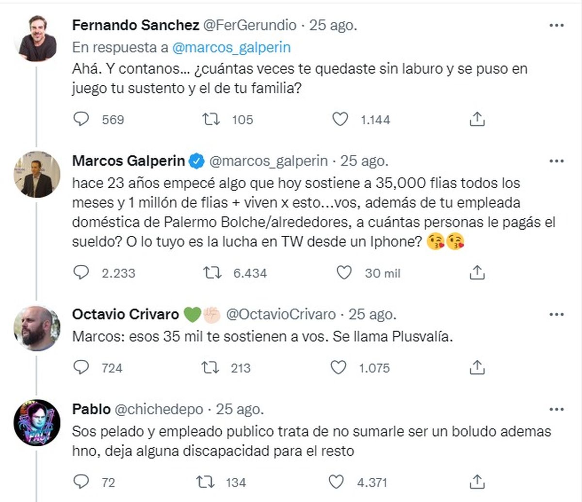 El principio de la polémica, tras el posteo de Galperín.