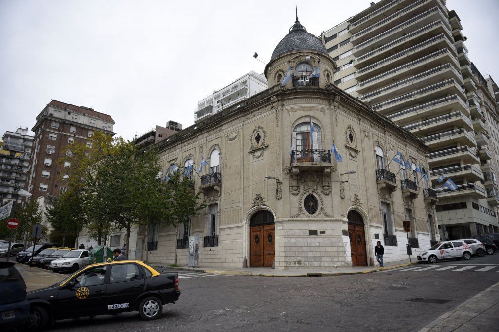 Se agudiza la interna oficialista por un proyecto anticorrupción