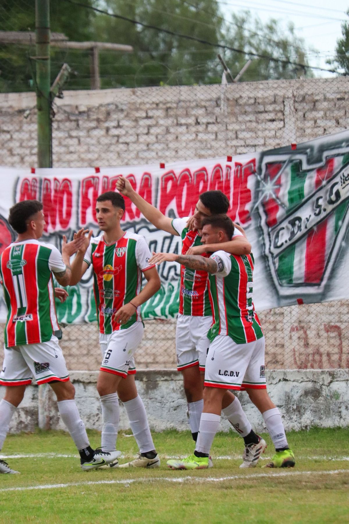 Deportivo Guaymall&eacute;n super&oacute; a Andes Talleres en los cuartos de final y se medir&aacute; con FADEP.