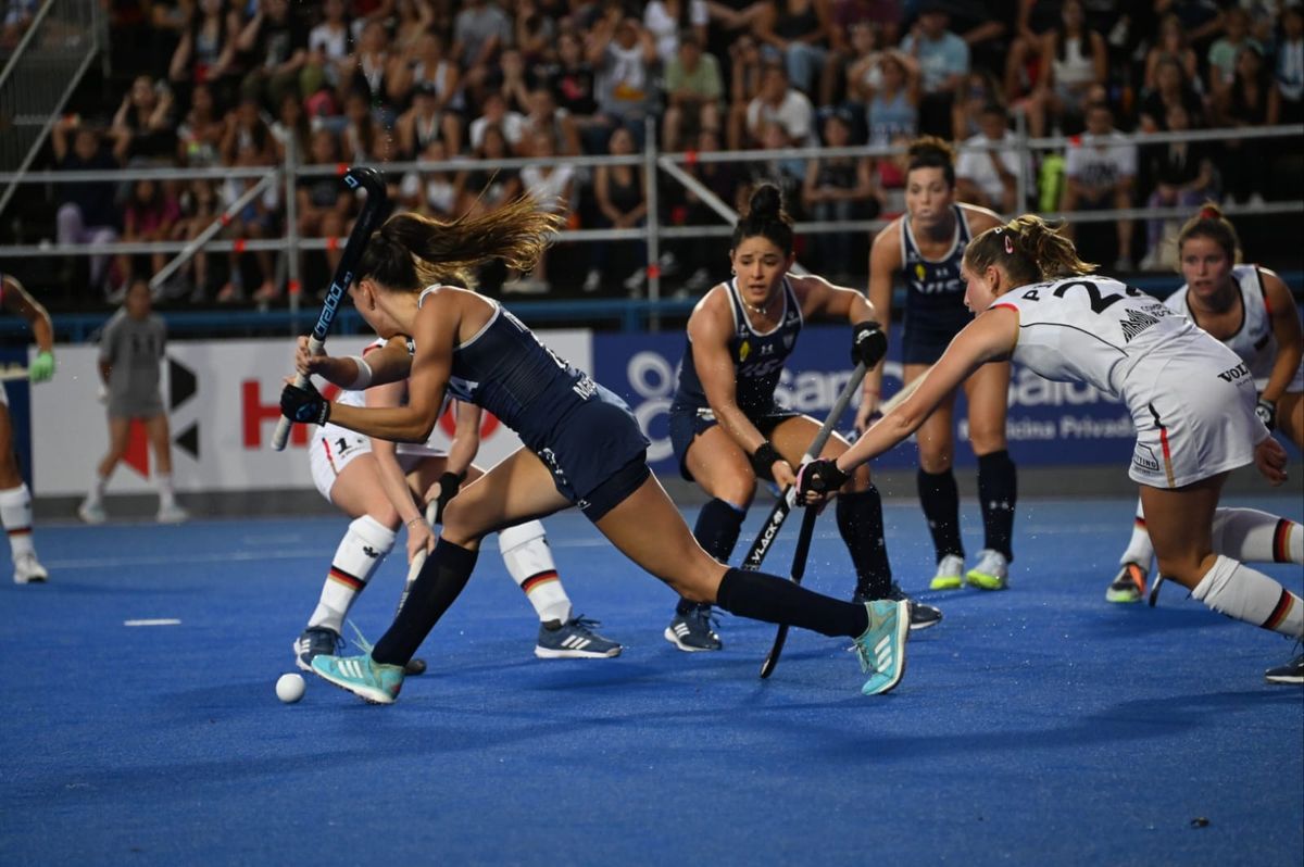 Argentina sumó un punto y este miércoles se despedirá de Mendoza jugando ante Bélgica