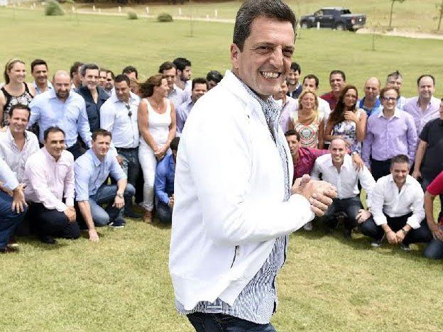 Massa en el encuentro generacional Sub 45: “Tenemos la responsabilidad de construir la Argentina que viene”