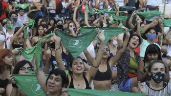 Es ley: el Senado votó a favor del aborto legal