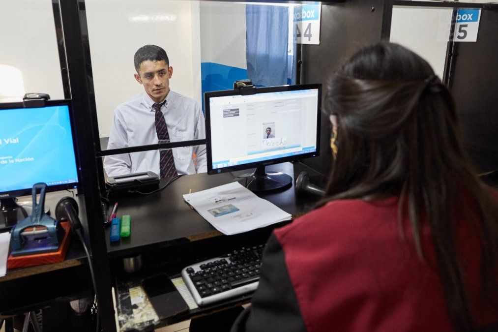 El centro de emisión de licencias de conducir de Las Heras, como en el resto de la provincia, ya aplican los nuevos plazos de vigencia.