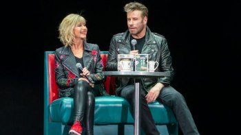 John Travolta y Olivia Newton-John revivieron sus personajes de Grease