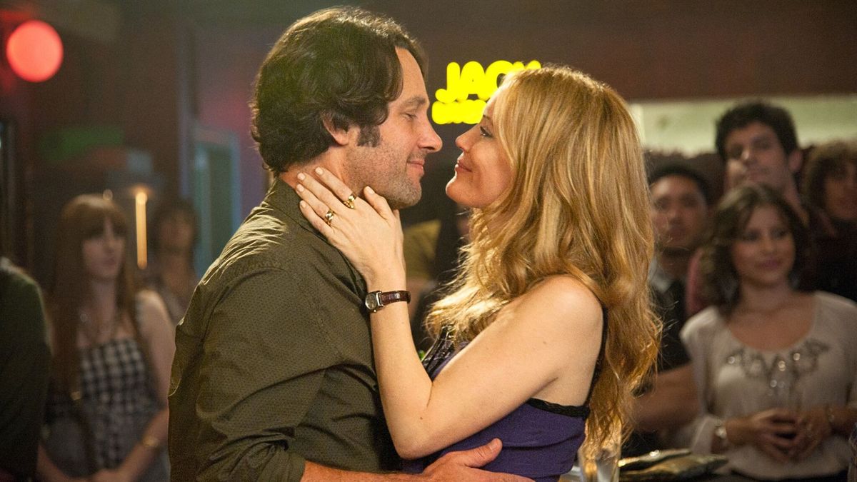 Bienvenido a los 40 es una película que reciéne strena en Netflix. 