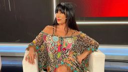 A sus 55 años, Marixa Balli confirma que es la reina de los jeans XS ceñidos y con recortes extremos