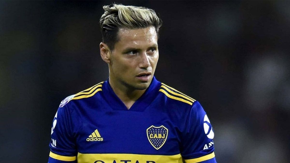Mauro Zárate fue muy castigado por los hinchas de Vélez cuando se fue a jugar a Boca.