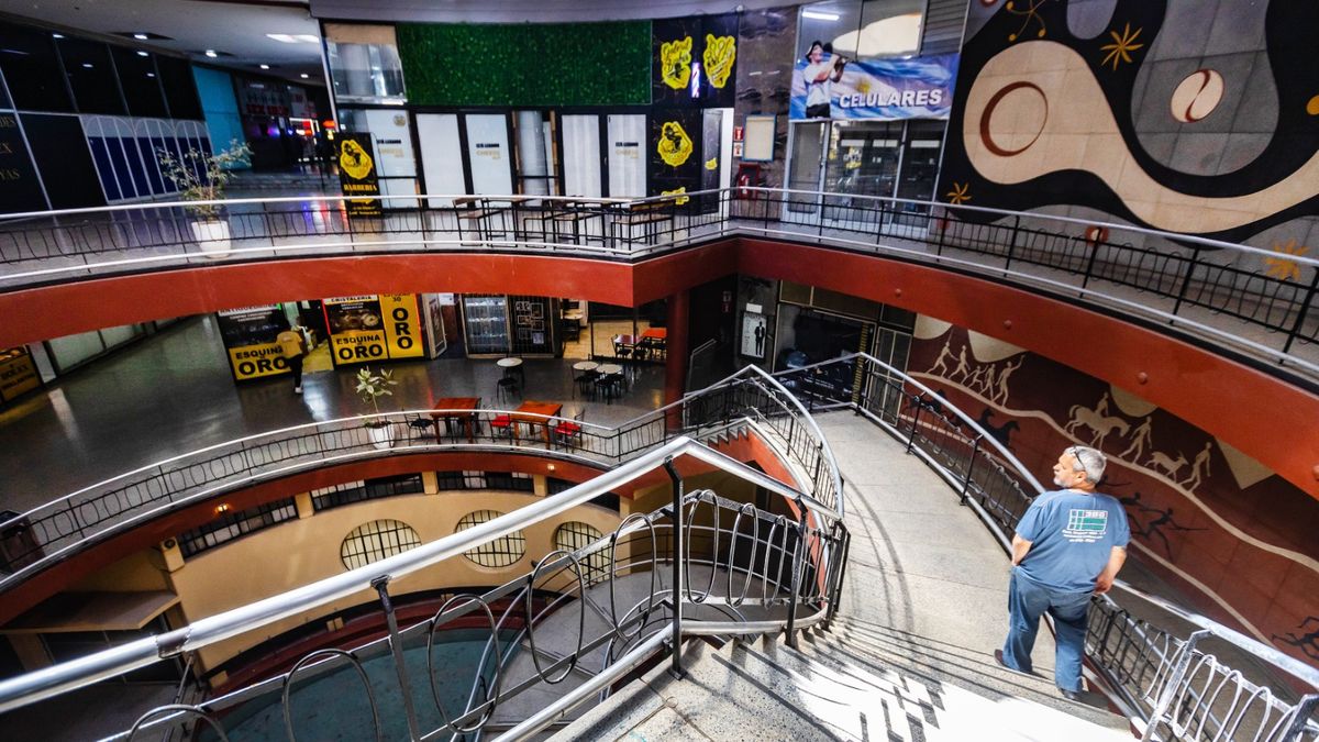 Galería Tonsa: un laberinto de arte y abandono en pleno centro mendocino