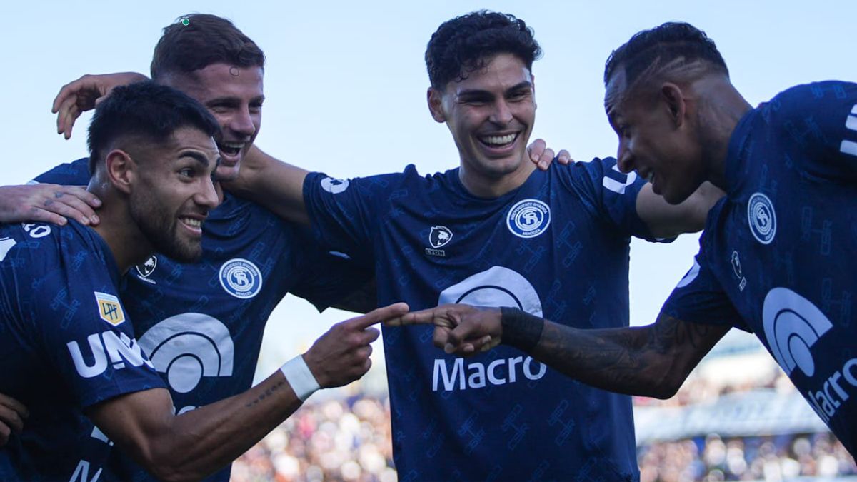 Independiente Rivadavia espera rival en los octavos de final del Torneo Apertura.