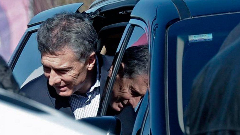 Mauricio Macri se fue de vacaciones a España en medio de la tensión interna