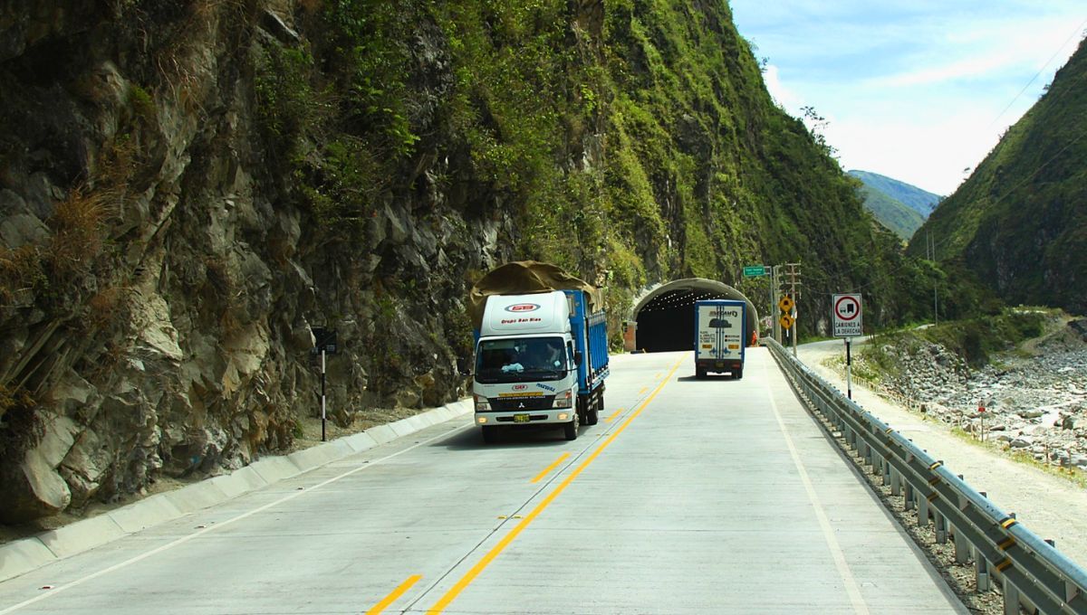 El país de América del Sur que se alía con Francia y construye la ruta más ambiciosa de la región