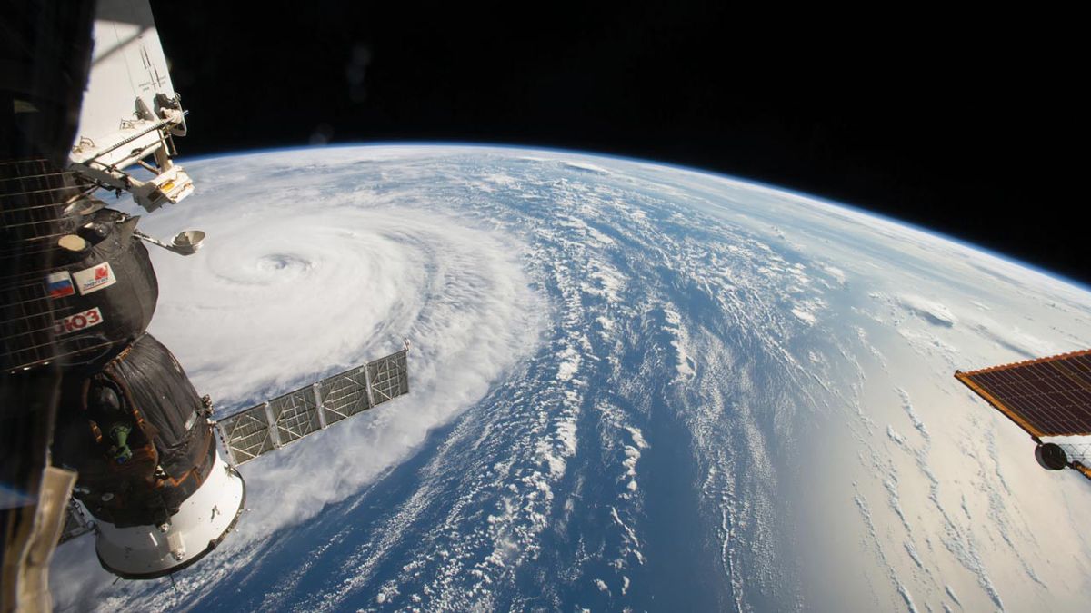 La NASA es la agencia del gobierno estadounidense responsable del programa espacial civil, así como de la investigación aeronáutica y aeroespacial.