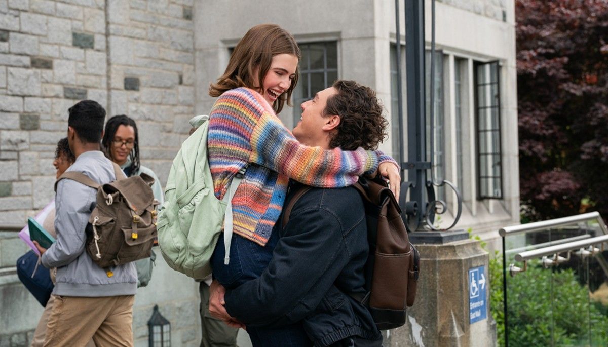 Off Campus estrena el 13 de mayo de 2026 en Prime Video. Off Campus estrena el 13 de mayo de 2026 en Prime Video.