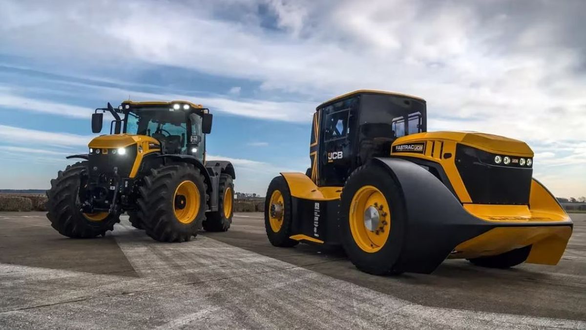 Tractor F1. Fabricaron un tractor que puede ir a más de 200 km por hora.