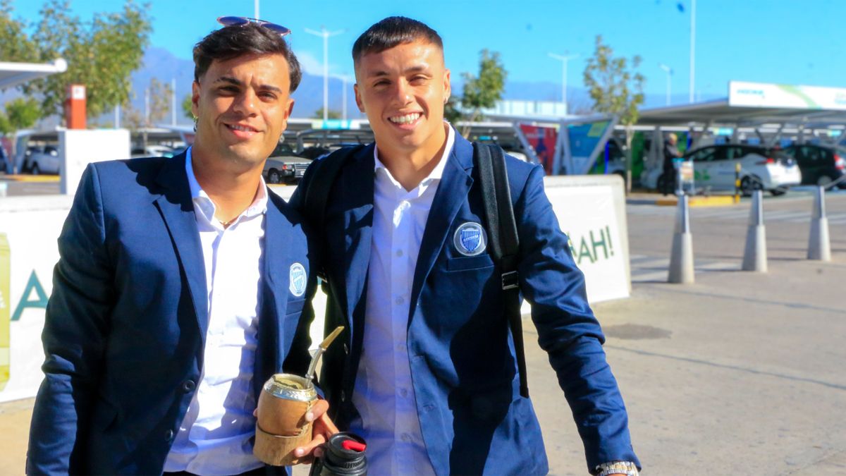 El Tomba viajó en un chárter desde Mendoza.