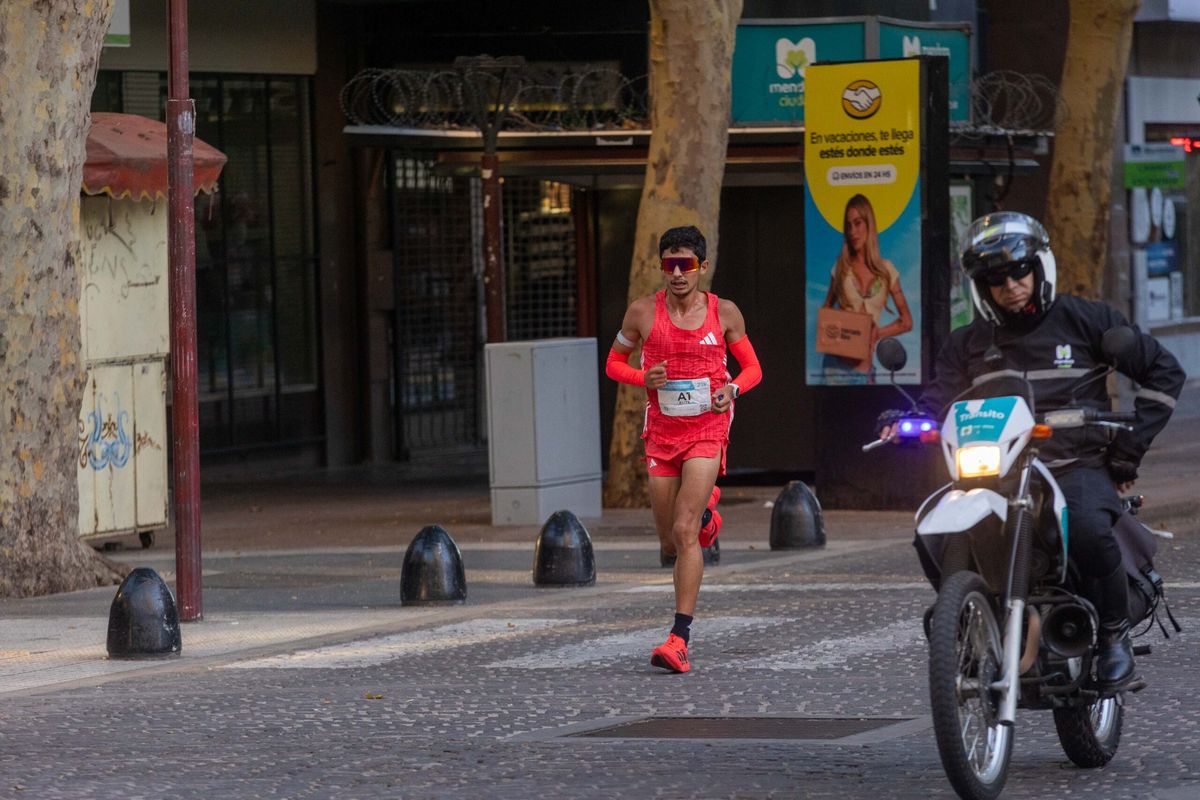 El maratonista Ignacio Erario ganó la Media Maratón Mendoza 21K el último domingo. Gentileza