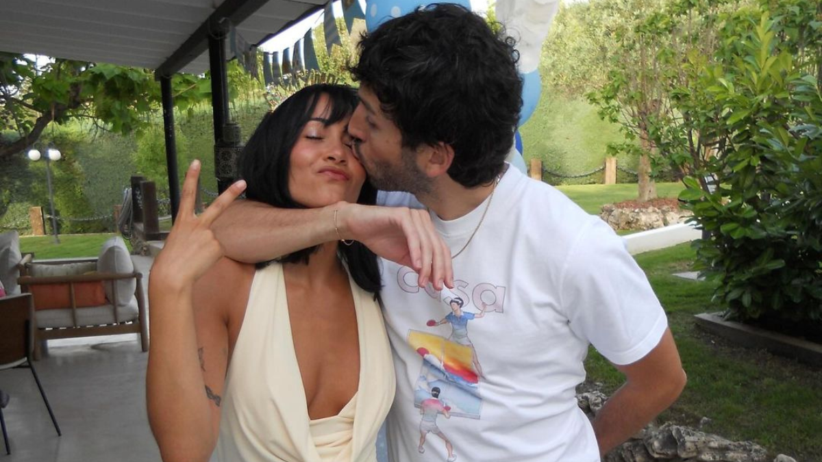 La intermitente relación amorosa entre la cantante española, Aitana Ocaña, y el colombiano Sebastián Yatra parece haber llegado a su fin. La intermitente relación amorosa entre la cantante española, Aitana Ocaña, y el colombiano Sebastián Yatra parece haber llegado a su fin.