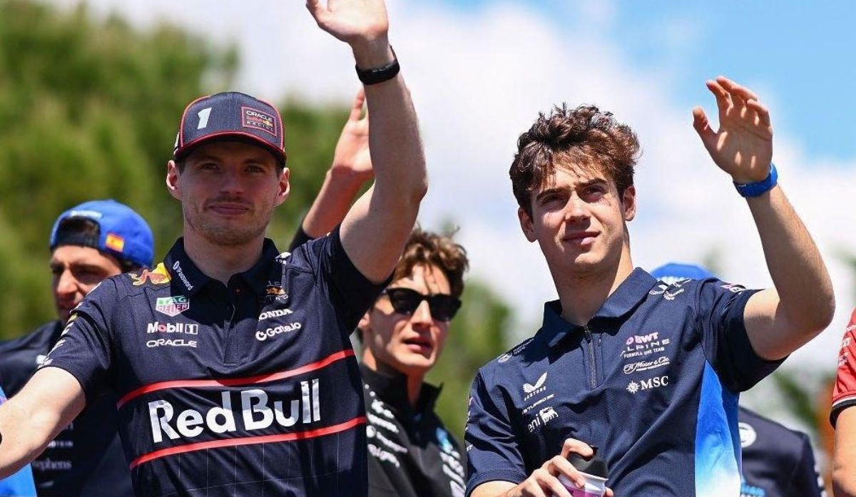 Colapinto compartió el desfile previo con Verstappen