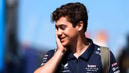 El auto de Colapinto ya viaja a nuestro país.&nbsp;