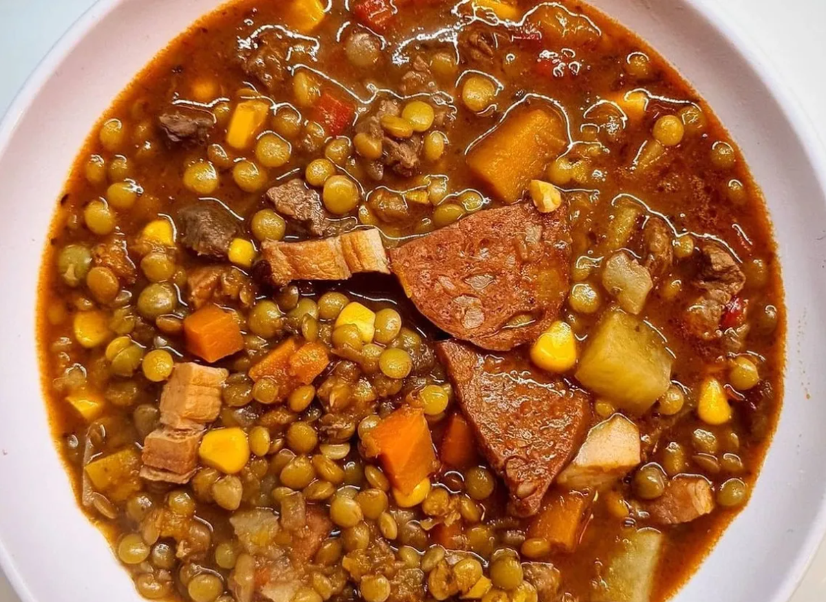 ¡En días frescos lo ideal es comer guiso de lentejas!