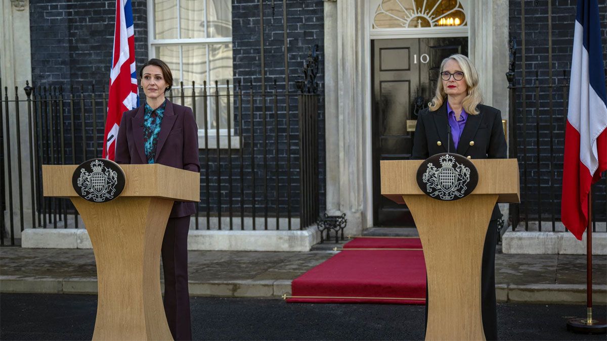 Suranne Jones y Julie Delpy arrasan interpretando a la primera ministra británica y a la presidenta francesa en esta serie de Netflix. Suranne Jones y Julie Delpy arrasan interpretando a la primera ministra británica y a la presidenta francesa en esta serie de Netflix.