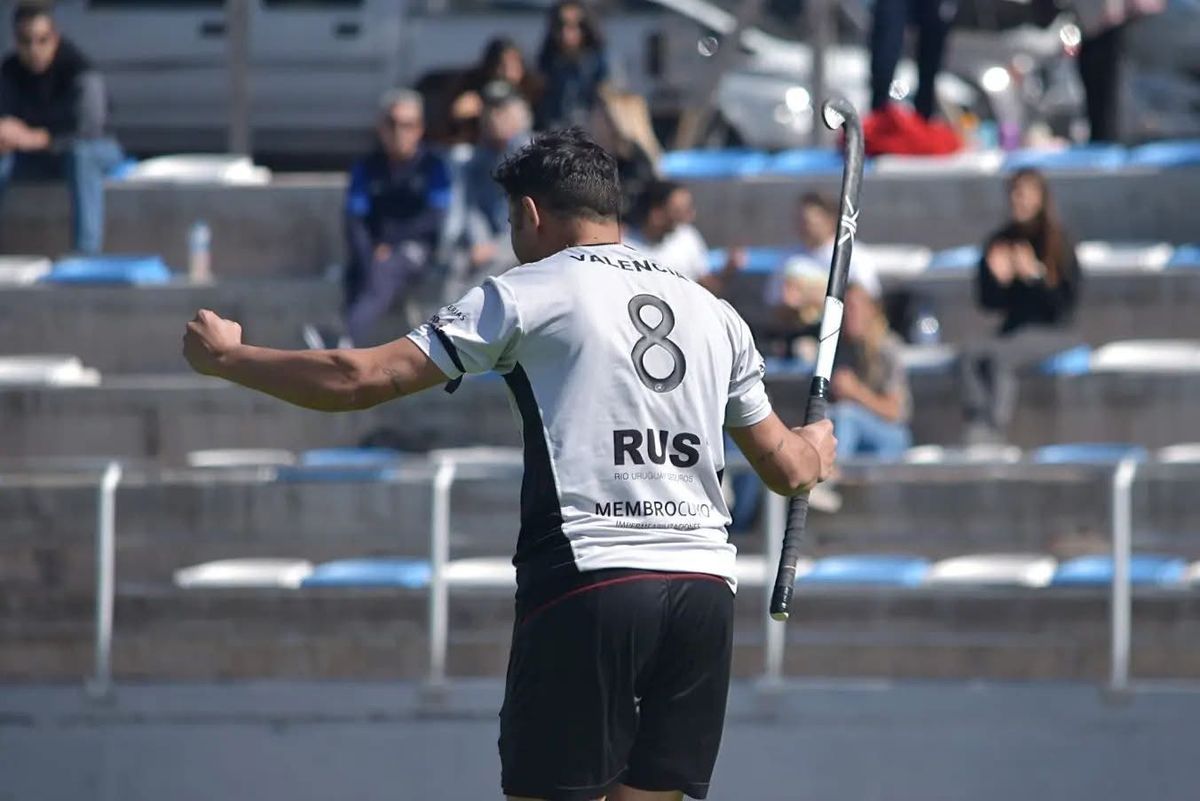 Mauro Valencia, en la historia grande del hockey sobre c&eacute;sped local.