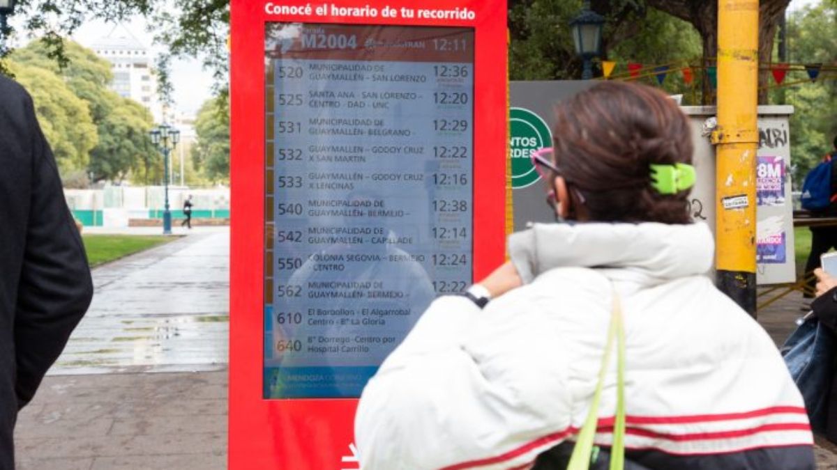 Según una reciente encuesta sobre&nbsp; medios de movilidad, los mendocinos que viven en el Gran Mendoza usan en un 23,7% el transporte público.