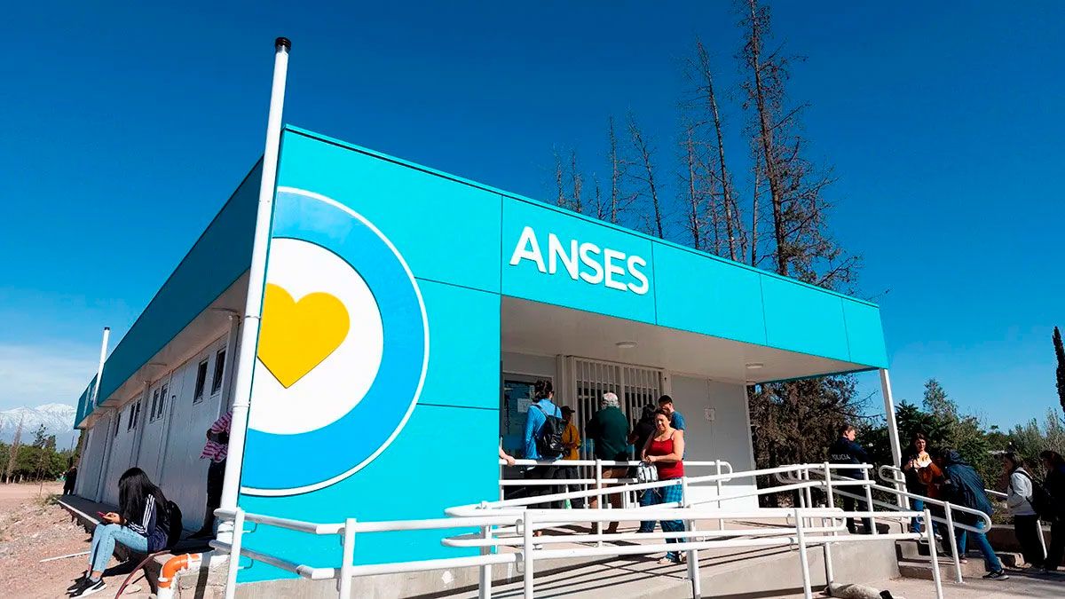 ANSES activó su calendario de mayo 2024 con el pago de un plus extraordinario. ANSES activó su calendario de mayo 2024 con el pago de un plus extraordinario.