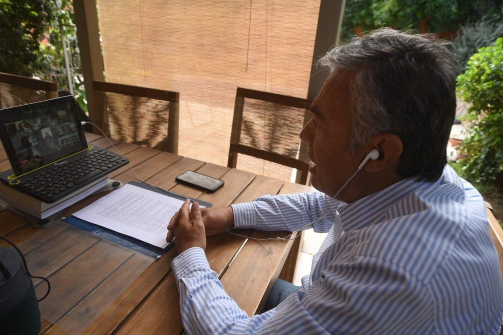 El ex gobernador y diputado nacional, Alfredo Cornejo salió a defender la prisión perpetua y dijo que es el corazón de la seguridad.