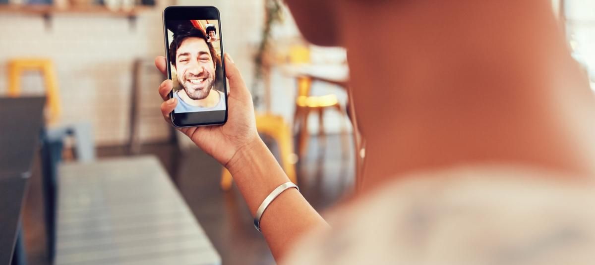 Los impensados riesgos de compartir la pantalla en una videollamada de WhatsApp Los impensados riesgos de compartir la pantalla en una videollamada de WhatsApp