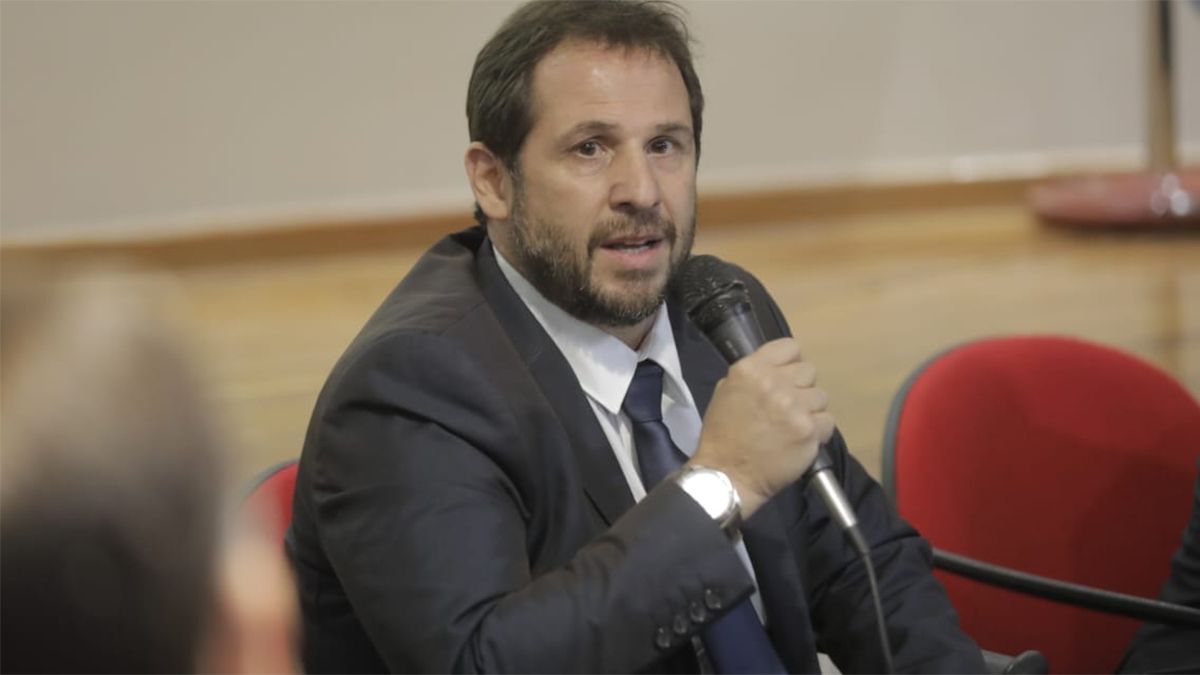 Marcelo DAgostino durante la charla.