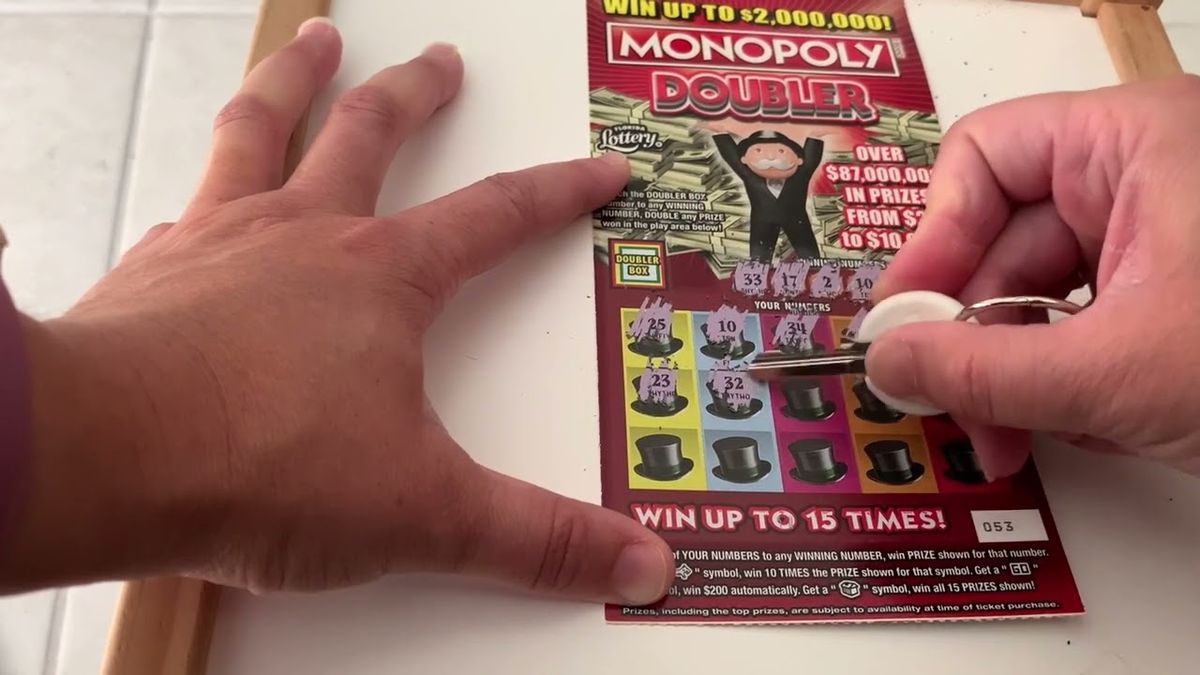 La mujer se gastó solo $5 dólares y ganó millones La mujer se gastó solo $5 dólares y ganó millones