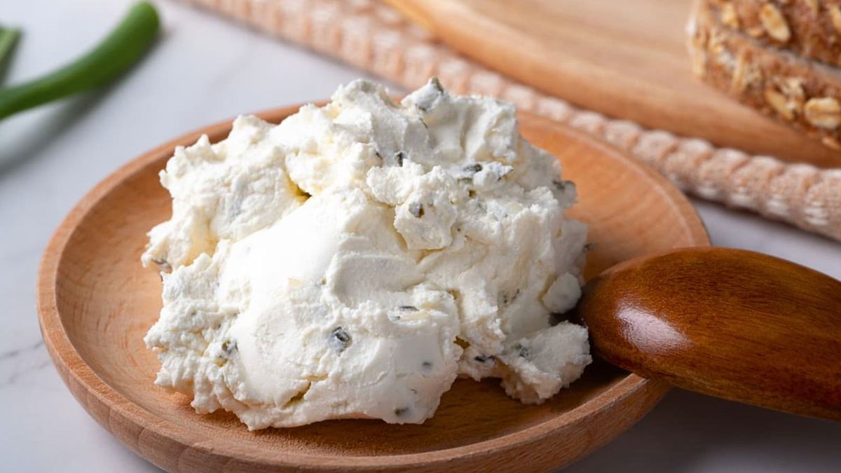 La receta de queso crema se prepara con solo 3 ingredientes. Con 1 litro de leche sale la misma medida de un pote de supermercado. Foto: gentileza cocinadelirante. La receta de queso crema se prepara con solo 3 ingredientes. Con 1 litro de leche sale la misma medida de un pote de supermercado. Foto: gentileza cocinadelirante.