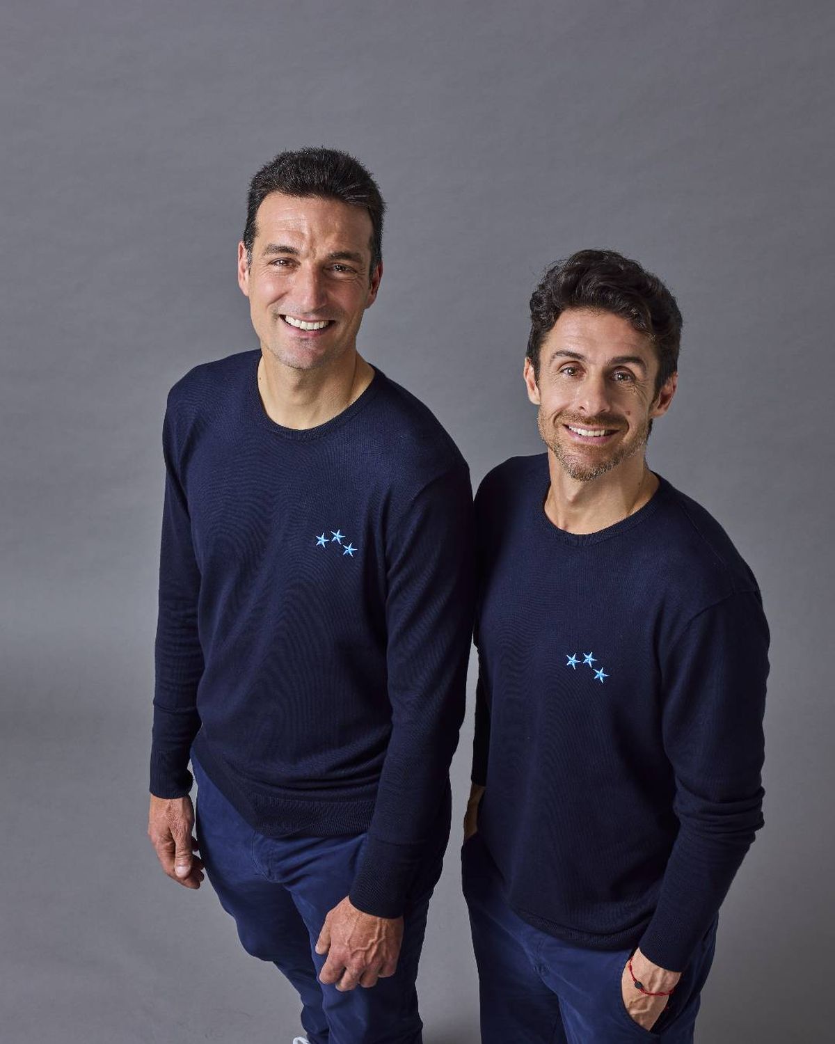 Lionel Scaloni y Pablo Aimar en la nueva campaña publicitaria de Banco Macro. Lionel Scaloni y Pablo Aimar en la nueva campaña publicitaria de Banco Macro.