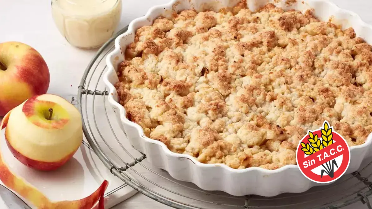 Esta es una deliciosa receta de crumble de manzana sin TACC que puedes hacer en simples pasos.