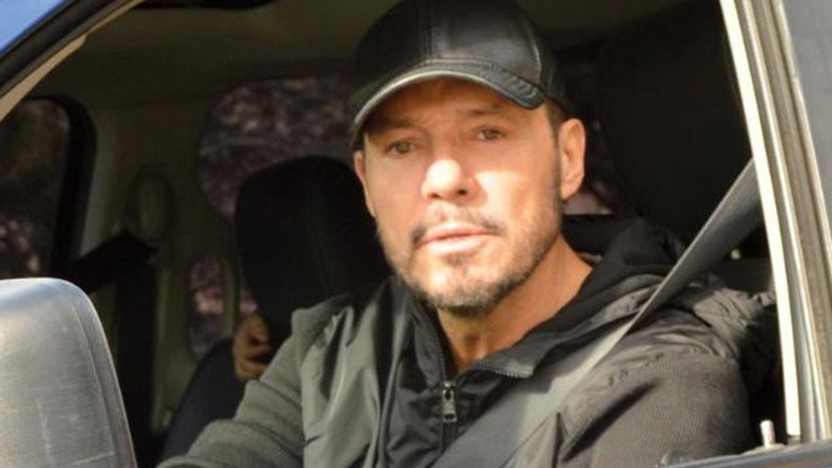 Tinelli, en llamas, le disparó a quemarropa a Riquelme