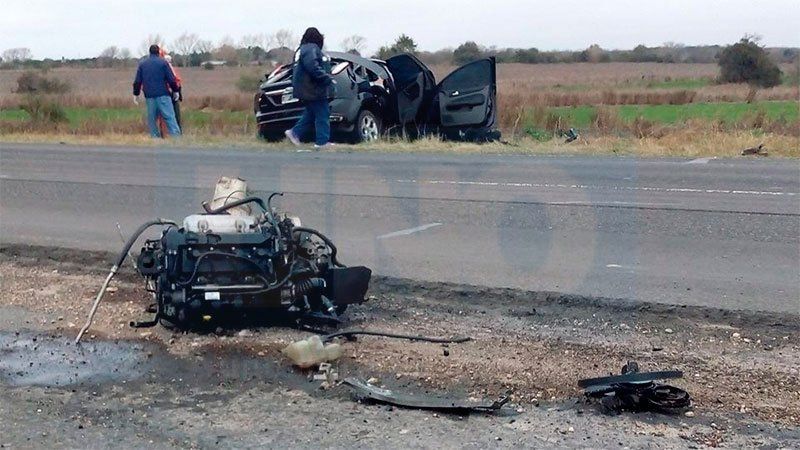 Ruta 18 trágica: Autos chocaron de frente y dos personas perdieron la vida