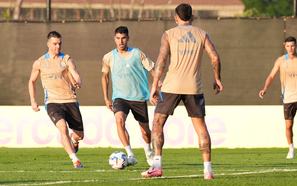 Palacios y Lo Celso tienen chances de jugar en la Selecciòn argentina la semifinal de la Copa América. Palacios y Lo Celso tienen chances de jugar en la Selecciòn argentina la semifinal de la Copa América.