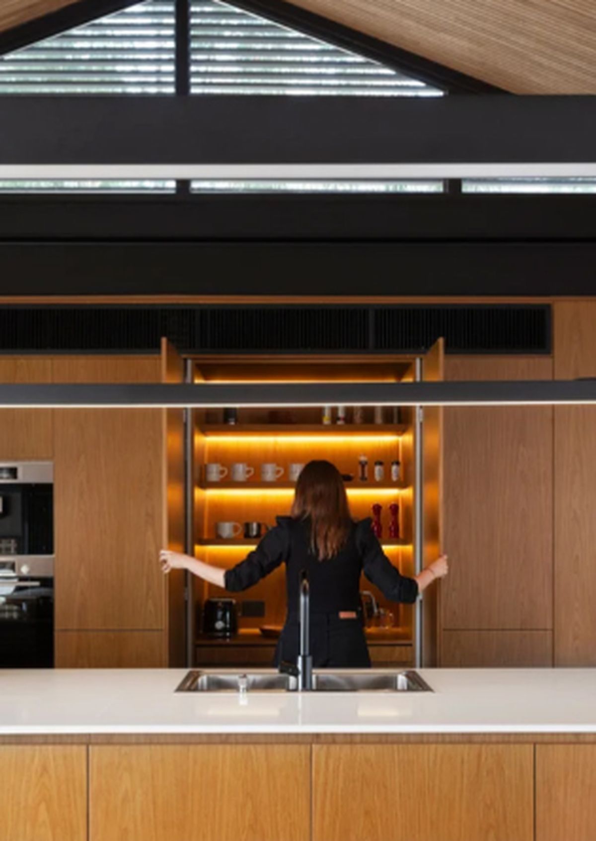 Detalle de la cocina, que se integra con el living  y el comedor. Detalle de la cocina, que se integra con el living  y el comedor.