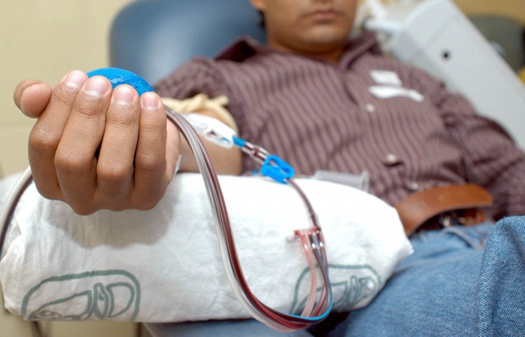 Buscan incentivar la donación de sangre con campañas en las oficinas públicas y en los transportes estatales