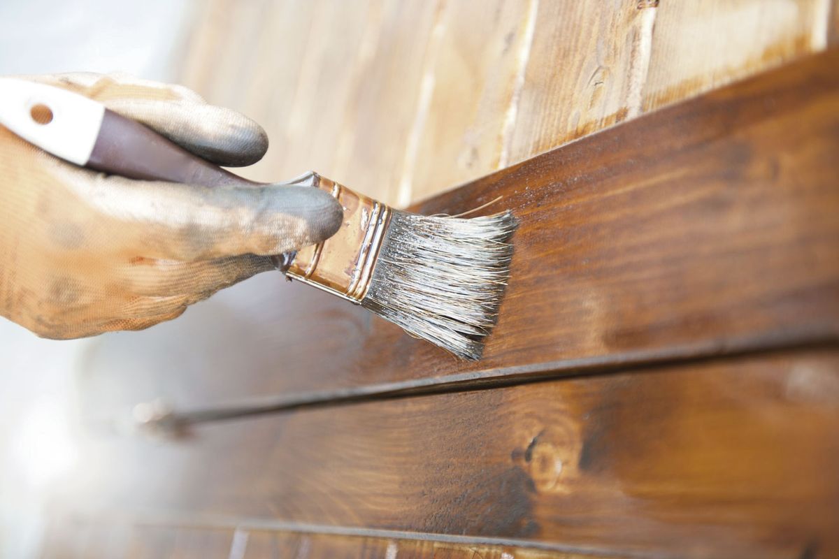 El barniz le da otro acabado a los muebles de casa. Imagen: Freepik El barniz le da otro acabado a los muebles de casa. Imagen: Freepik