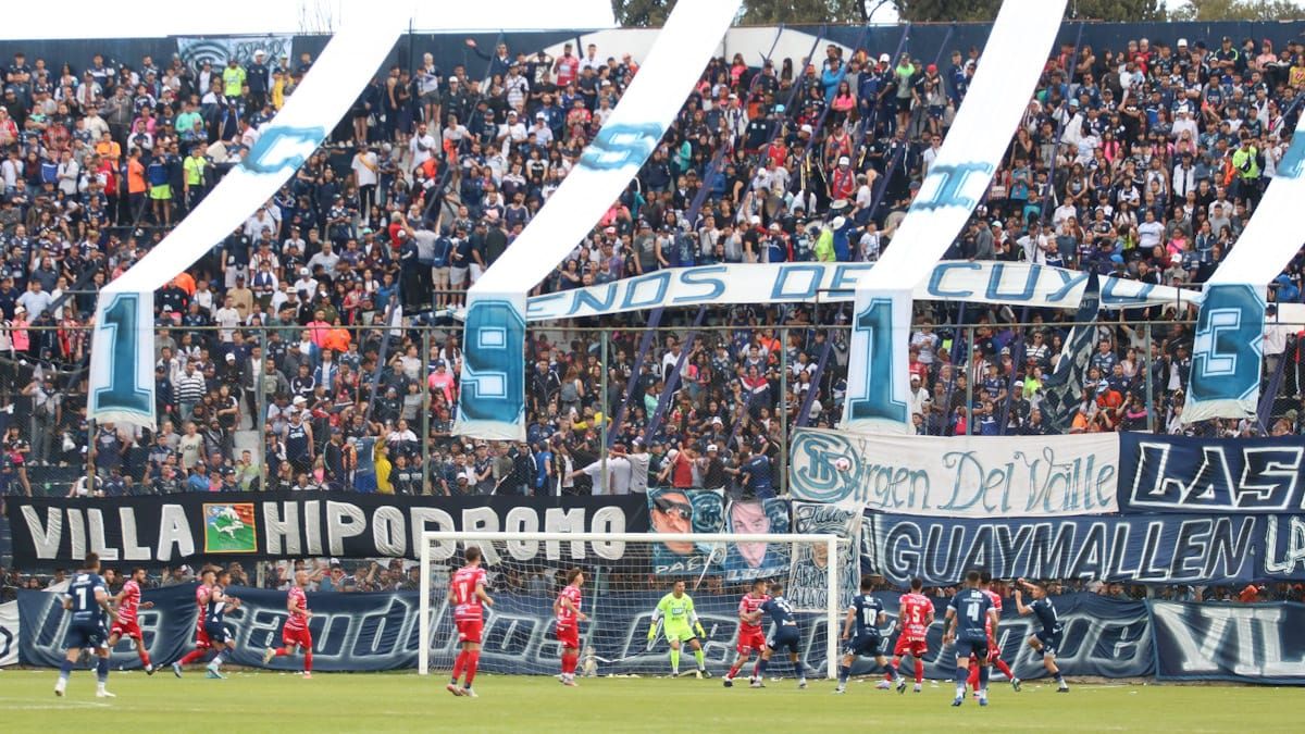 El Gargantini tuvo un buen marco para el triunfo ante Alvarado