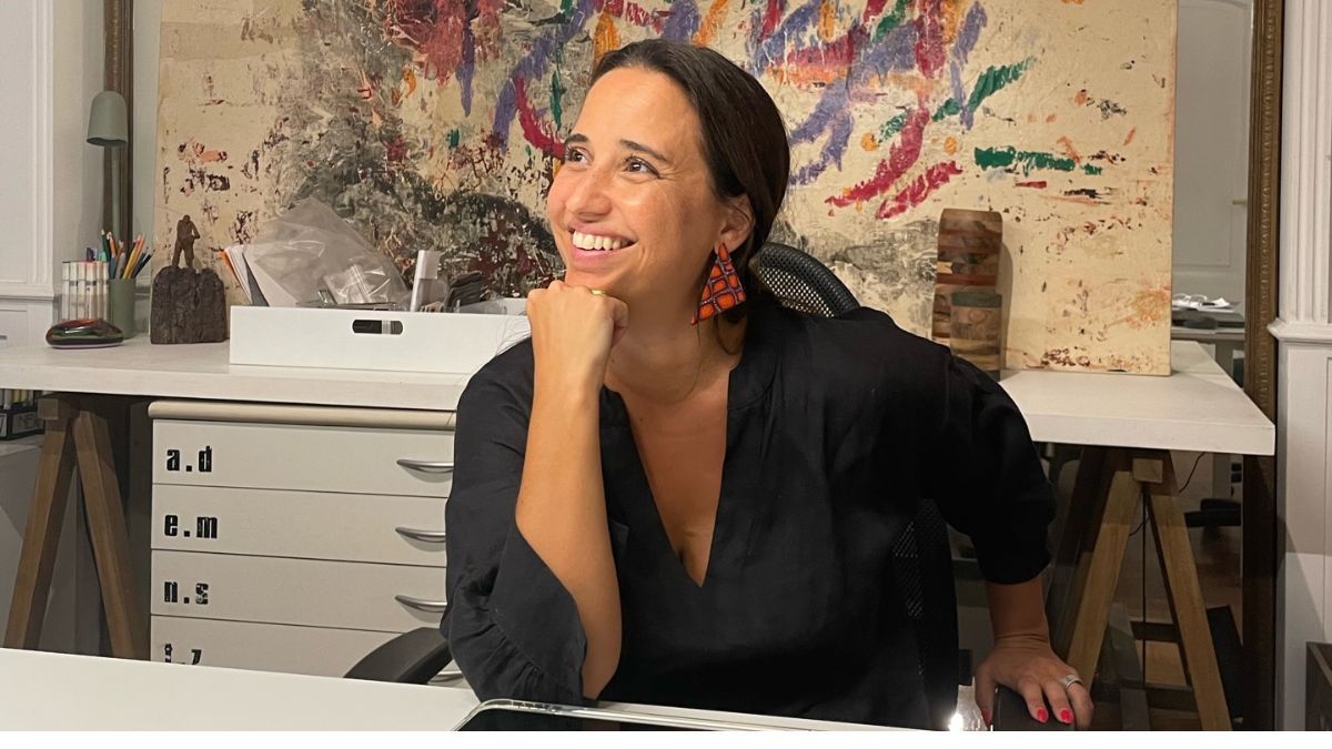 Luisa Yanzón pertenece a una familia de reconocidos arquitectos: sus padres son Eliana Bórmida y Mario Yanzón, pero ella posee su impronta personal que le dio un peso propio en el interiorismo internacional. Luisa Yanzón pertenece a una familia de reconocidos arquitectos: sus padres son Eliana Bórmida y Mario Yanzón, pero ella posee su impronta personal que le dio un peso propio en el interiorismo internacional.