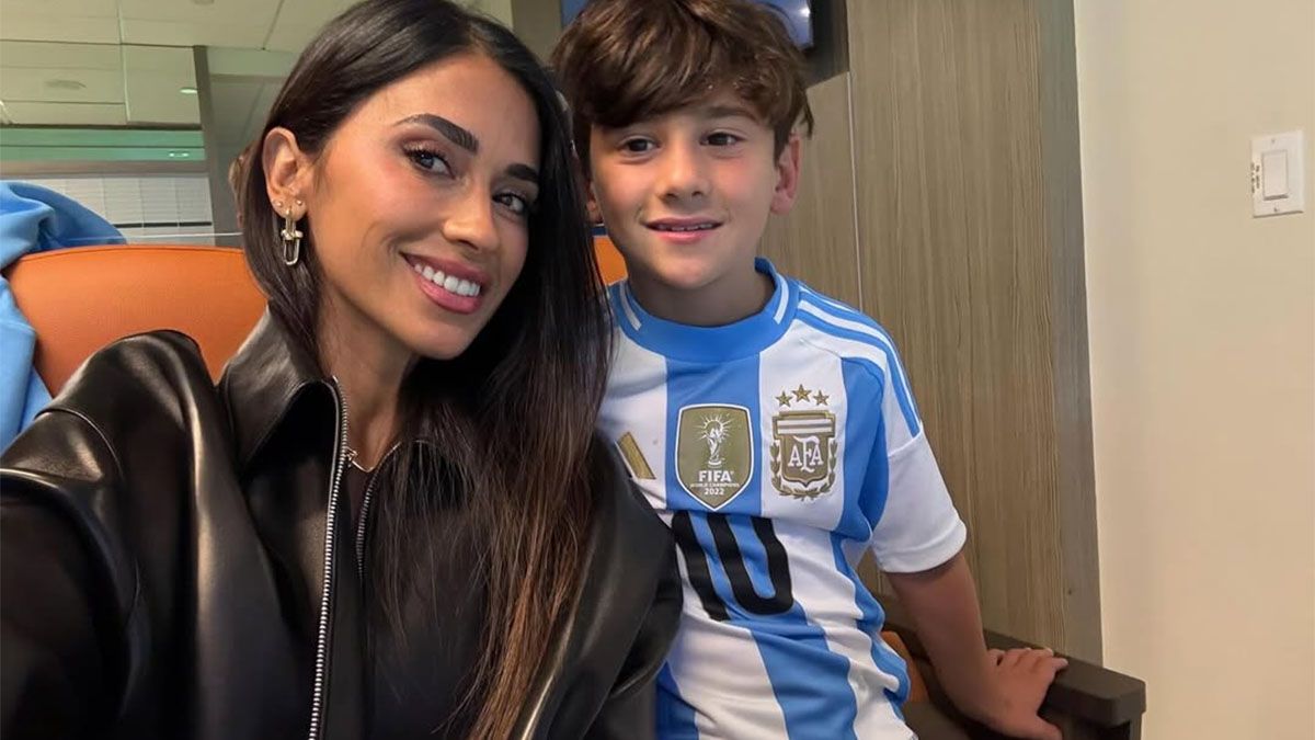 La familia de Messi estuvo en el triunfo de la Selecci&oacute;n argentina.