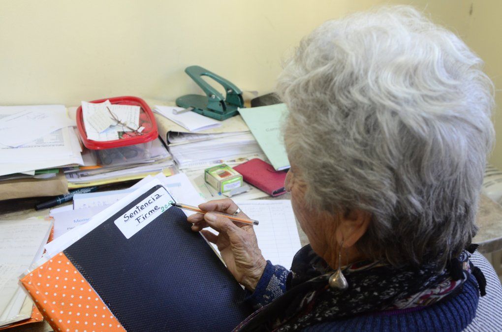 Se sigue dilatando el pago a los jubilados docentes
