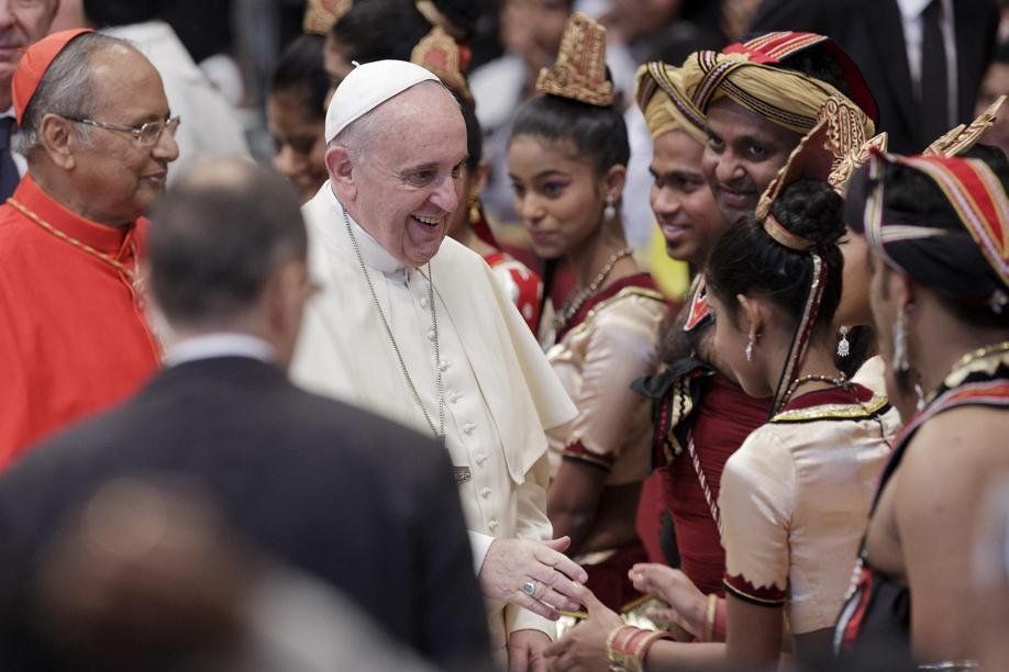 El papa anunció que visitará Bolivia, Paraguay y Ecuador este año