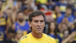 Boca Juniors tiene problemas con sus centrodelanteros que viven lesionados. Boca Juniors tiene problemas con sus centrodelanteros que viven lesionados.