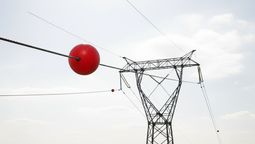 Descubrí para qué sirven estas esferas rojas. Descubrí para qué sirven estas esferas rojas.