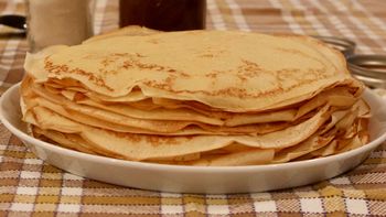 Receta de panqueques caseros tradicionales: paso a paso rapidísimo Receta de panqueques caseros tradicionales: paso a paso rapidísimo